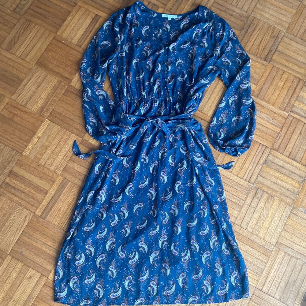 Long sleeve paisley midi dress